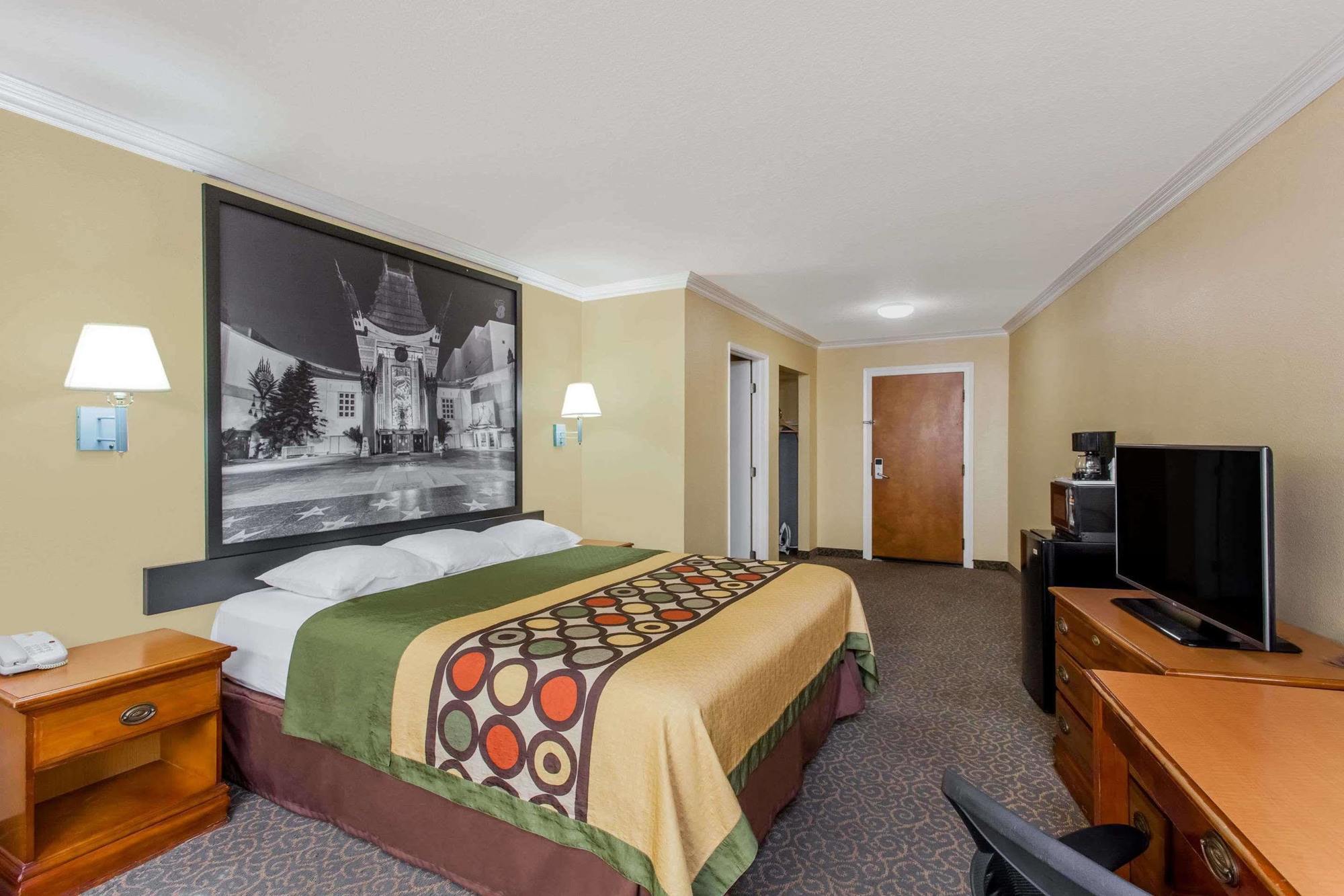 Super 8 By Wyndham Los Angeles Downtown Exterior foto